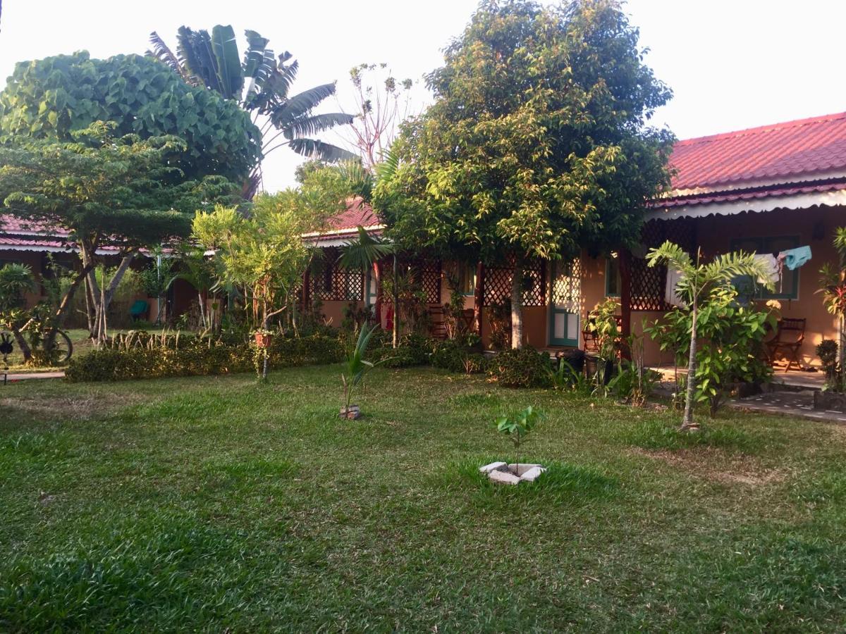 Soluna Guest House Pantai Cenang (Langkawi) Exterior foto