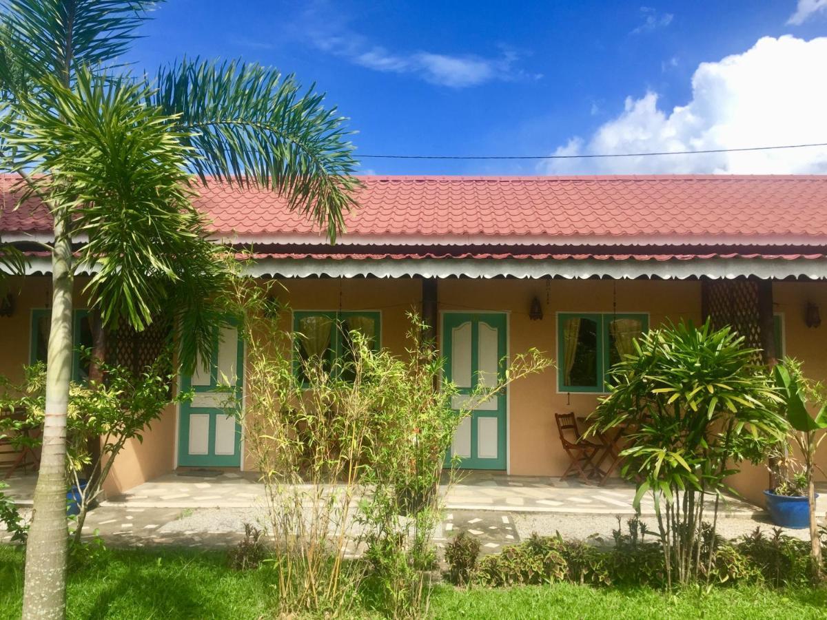 Soluna Guest House Pantai Cenang (Langkawi) Exterior foto